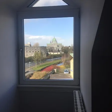 Spanish Arch City Centre Duplex Holiday home