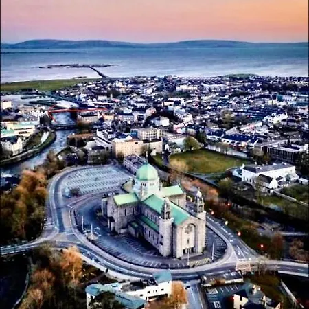 Spanish Arch City Centre Duplex Galway